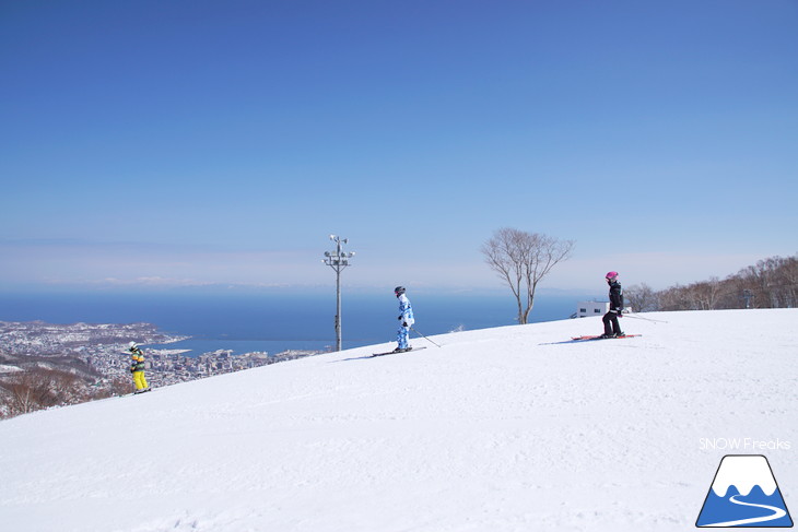 小樽天狗山ロープウェイスキー場 積雪たっぷり！絶景春スキー☆